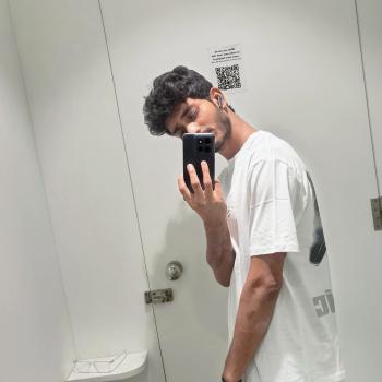 1000044483